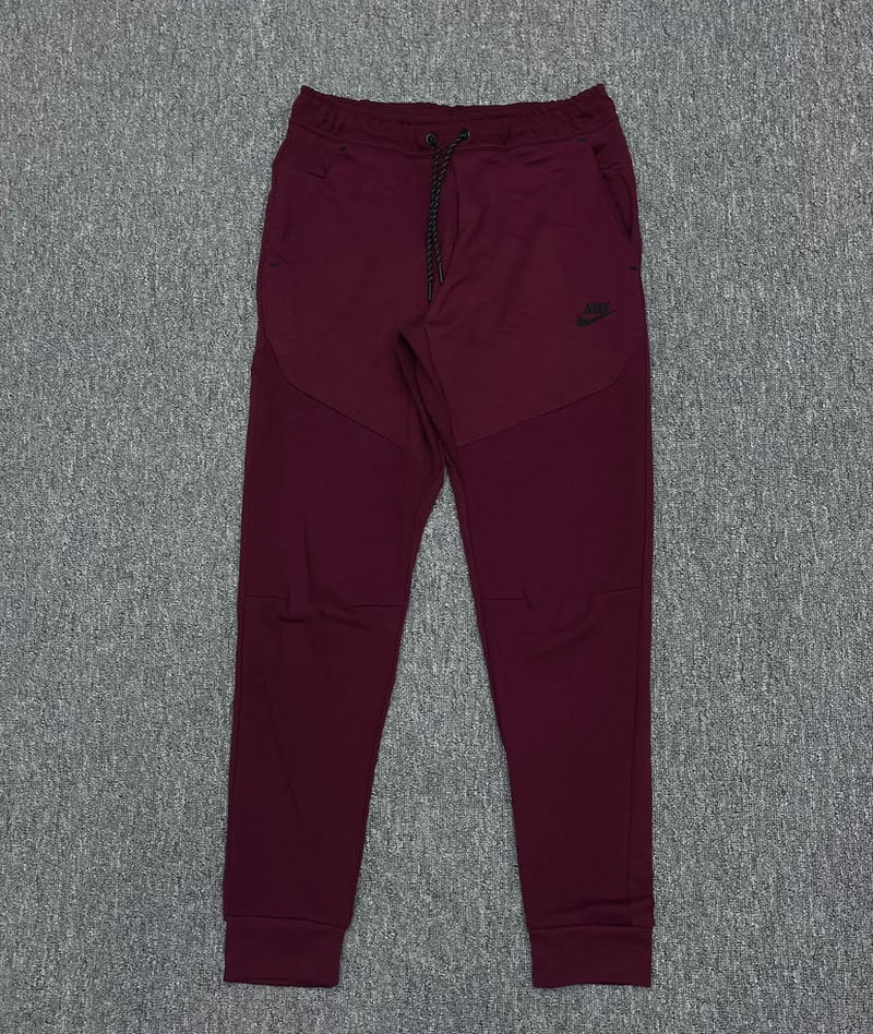 Conjunto Tech Fleece