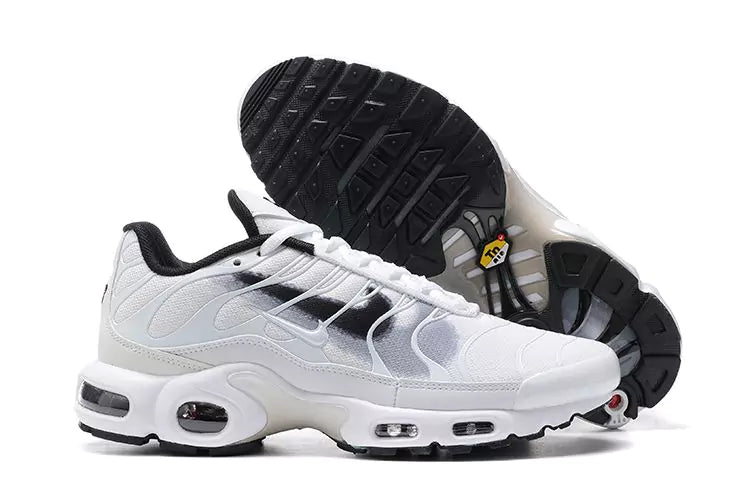 AIR MAX PLUS ''SPRAY PAINT SWOOSH WHITE/BLACK''