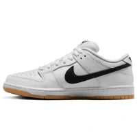 Tênis NK SB Dunk Low Pro White Gum