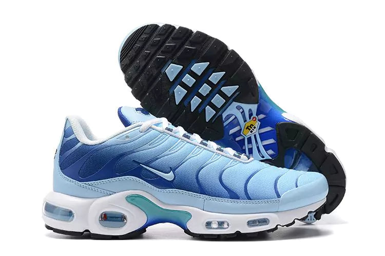 AIR MAX PLUS ''UNIVERSITY BLUE GRADIENT''