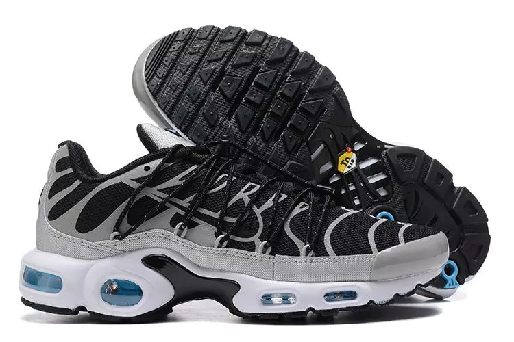 AIR MAX PLUS UTILITY ''TOGGLE BLACK SILVER